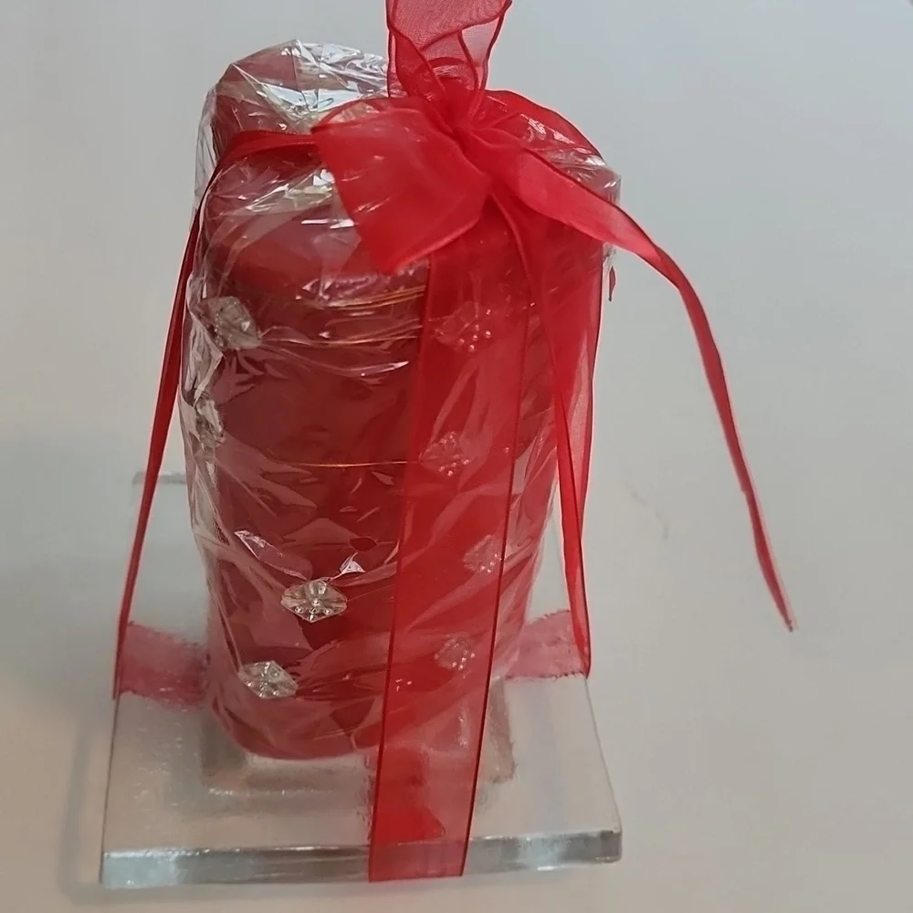 Wire And Crystal Wrapped Heart Shaped Pillar Candle Organza Ribbon Bow